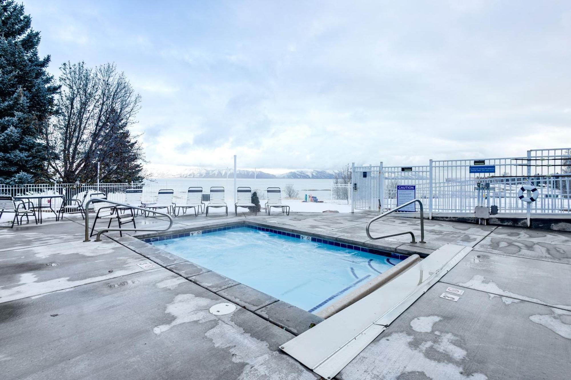 Garden City Condo With Pool Access By Bear Lake! Exterior foto
