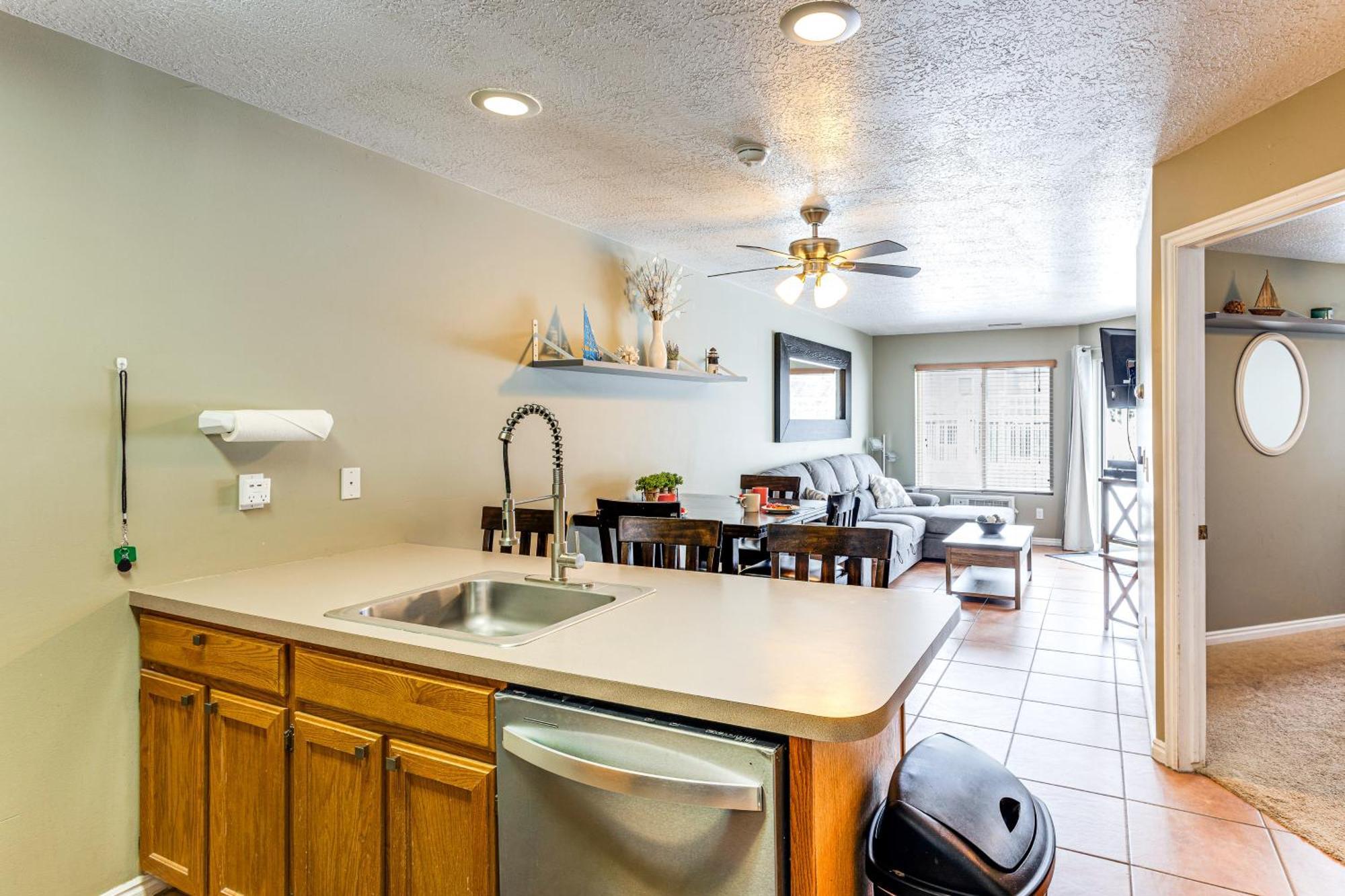 Garden City Condo With Pool Access By Bear Lake! Exterior foto